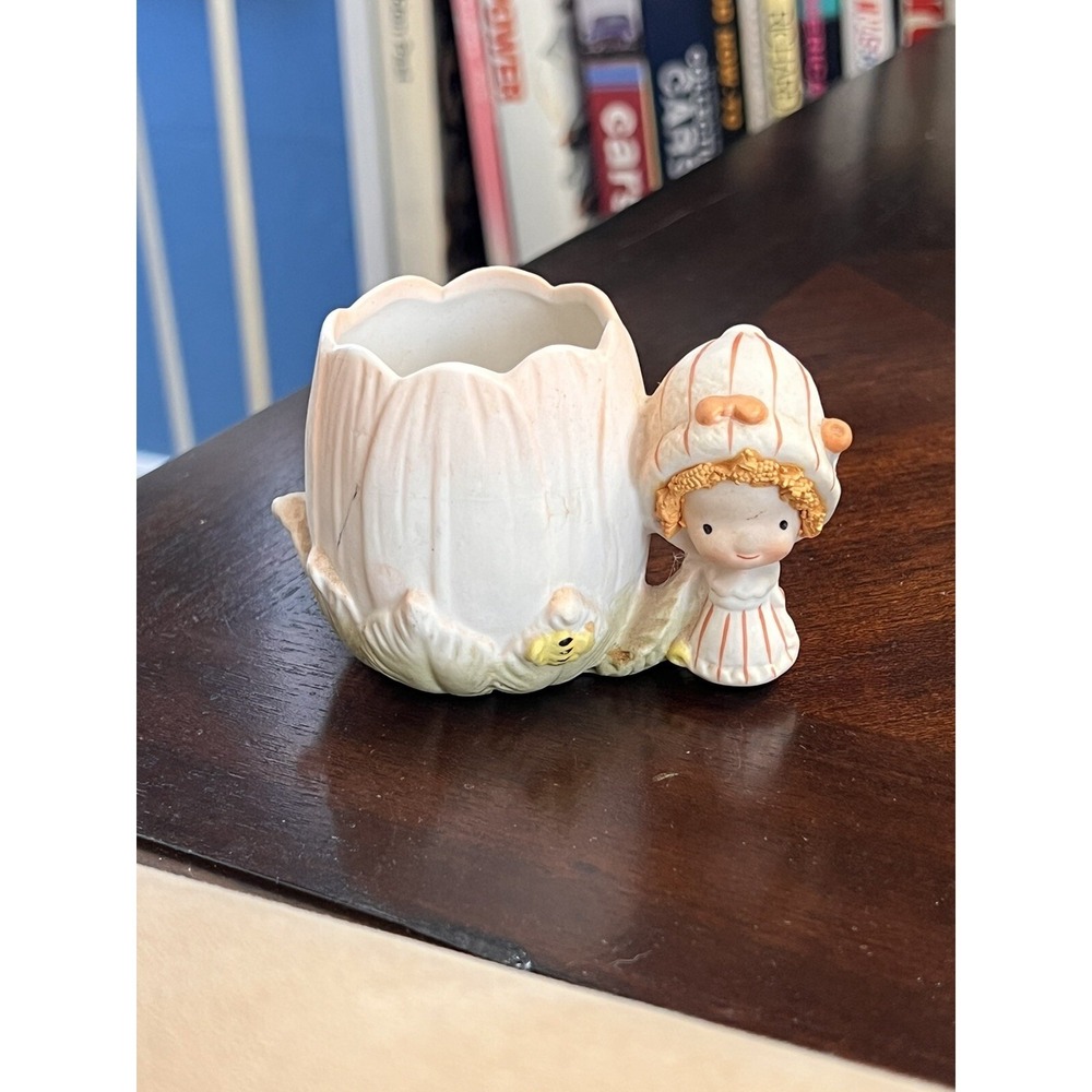 Vintage Ceramic Small Flower Bowl- Cute Little Girl with Golden Spaghetti Hair - Picture 1 of 5